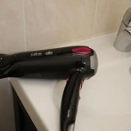 Standingappart Centre